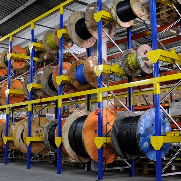 Estante Porta Bobines 1